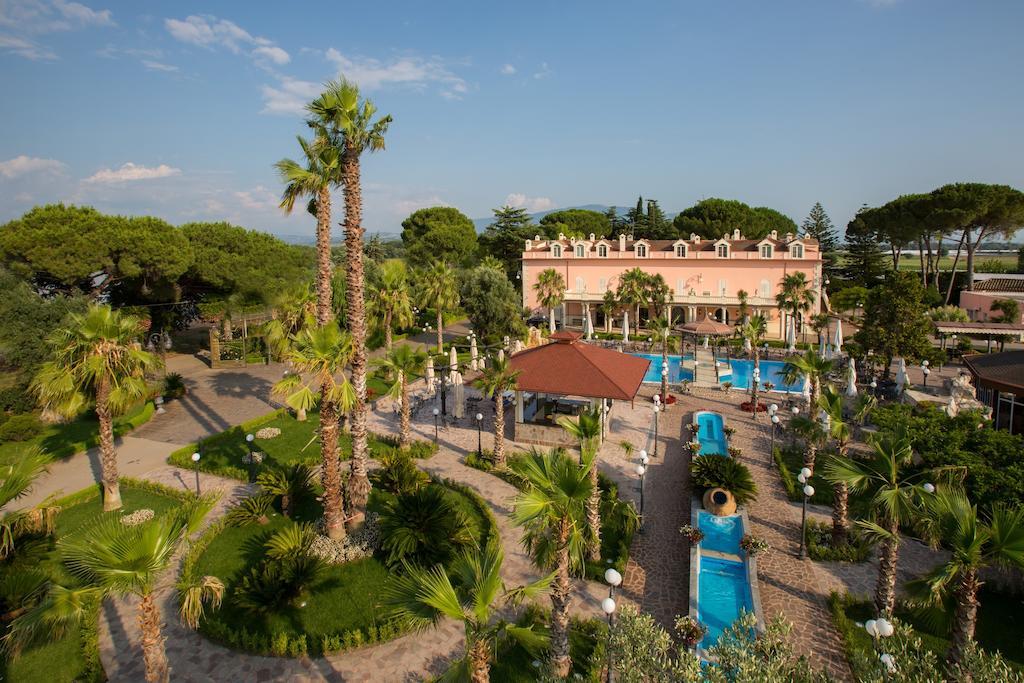Resort Villa Antica Eboli Eksteriør billede