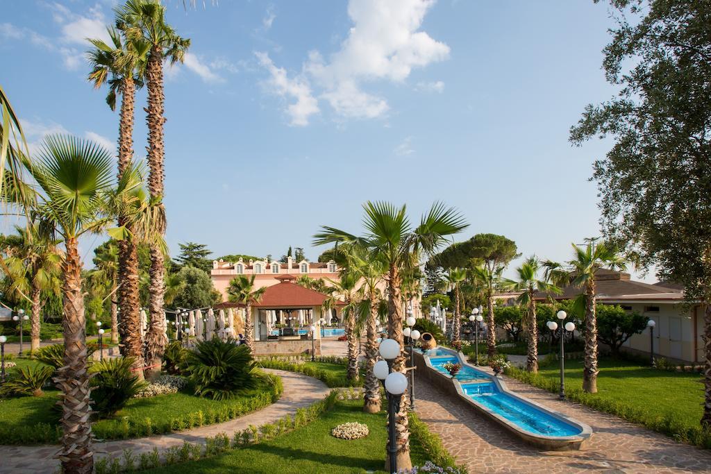 Resort Villa Antica Eboli Eksteriør billede
