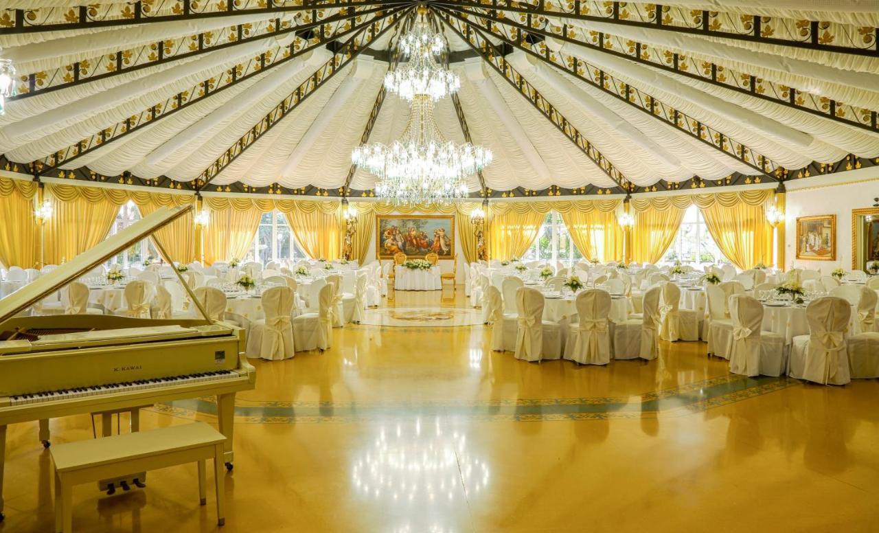 Resort Villa Antica Eboli Eksteriør billede